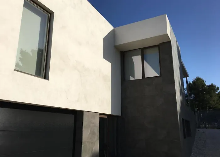 Very Beautiful Modern 2-Bed Apartment In Javea
