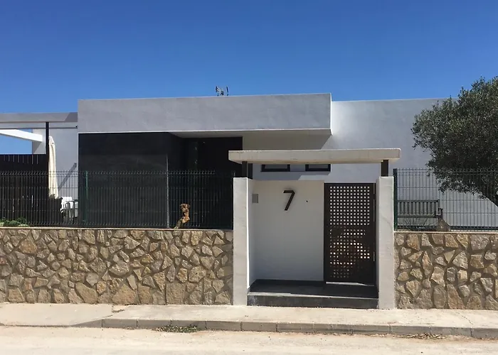 Very Beautiful Modern 2-Bed Apartment In Javea